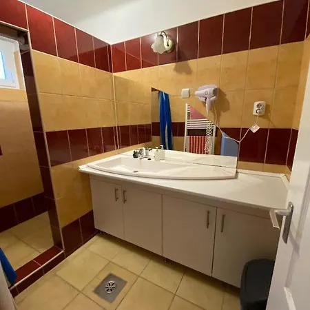 Verona Panzió 3* Dobrokoz
