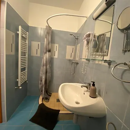 Verona Panzió Affittacamere 3*