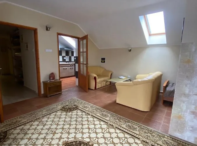 Verona Panzio بيت ضيافة 3*